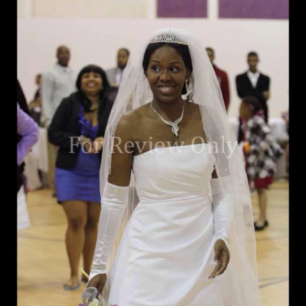 Wedding dress